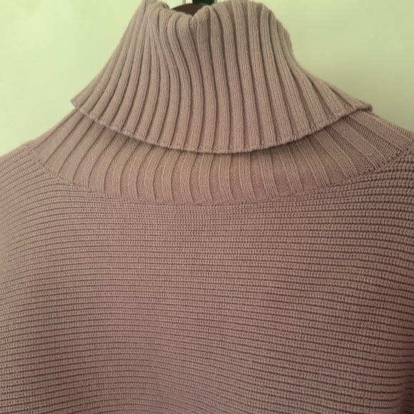 L'Academie Maven Crop  in Mauve XS - Picture 6 of 7